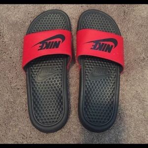 red nike slides